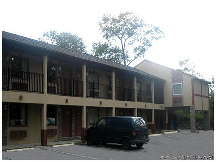 Red Carpet Inn Absecon Galloway Exterior foto